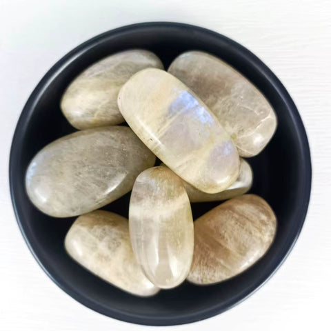 Blue Moonstone Stone (Single) | Intuition & Emotional Harmony