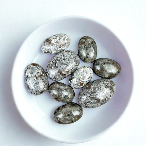 Yooperlite Stone (Single) | Truth, Expression & Fire Within